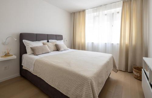 Dugi Rat Apartment | Child-Friendly Apartment Nova 4* with Perfect 10/10 Rating