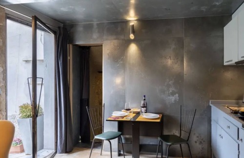Imperia Apartment | Modern Meets Classic: Family-Friendly Apartment Awaits