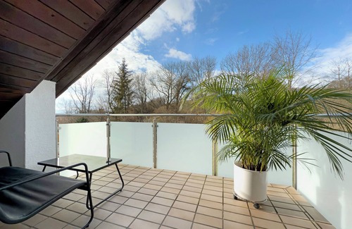 Markdorf Apartment | Apartment 'Oase Am Gehrenberg' with Balcony and Wi-Fi