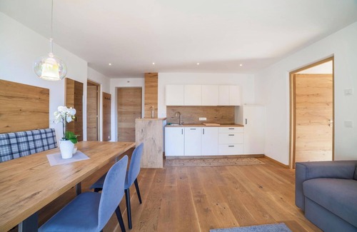 Rifiano Apartment | Mountain View Apartment Oberegghof Ifinger & Top Amenities