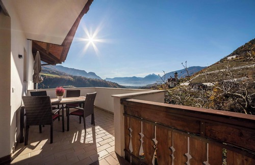 Rifiano Apartment | Mountain View Apartment Oberegghof Ifinger & Top Amenities