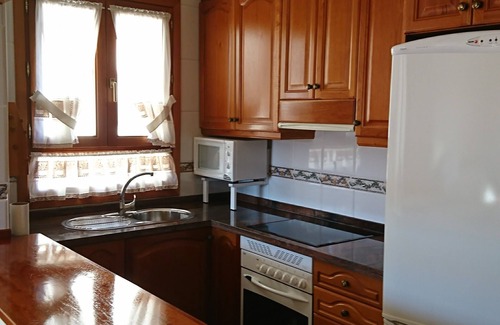 Guardamar del Segura Apartment | Spacious Apartment Near the Sea with Oceanfront Amenities