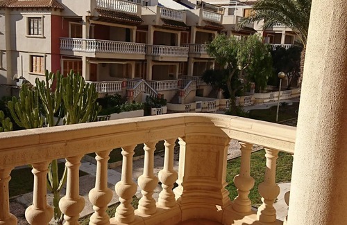 Guardamar del Segura Apartment | Spacious Apartment Near the Sea with Oceanfront Amenities