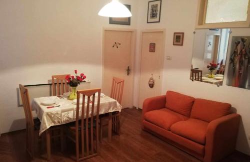 Koper Apartment | Explore Apartment Old Town Koper with Free Parking