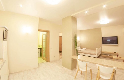 Nizhniy Novgorod City Centre Apartment | Top-Rated Apartment on Belinskogo with Wheelchair Access