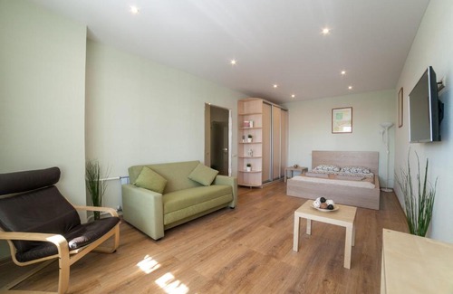 Nizhniy Novgorod City Centre Apartment | Top Rated Apartment on Belinskogo with Wheelchair Access