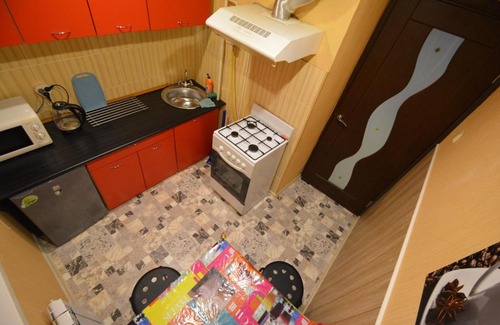Apatity Apartment | Budget-Friendly Stay at Apartment on Bredova 3, Rated 8/10