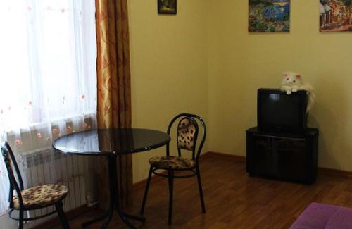 Novorossijsk Apartment | Oceanfront Apartment on Dzerzhinskogo with Kitchen Access