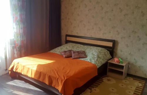 Pskov Apartment | Highly Rated Apartment on Izhorskogo Batalyona with Breakfast