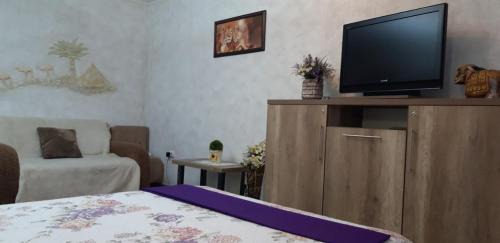 Maliyevtsy Apartment | Oceanview Apartment on Kamyanetskaya Street - Rated 9.4/10