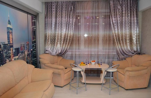Yuzhno-Sakhalinsk Apartment | Highly Rated Apartment on Komsomolskaya with Hot Tub
