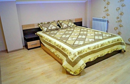 Gelendzhik Apartment | Inviting Apartment on Krymskaya with Oceanfront Views