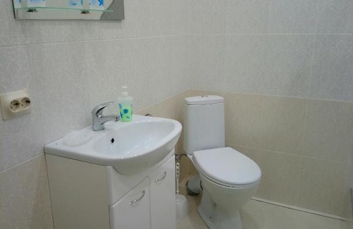 Gelendzhik House | Cozy Apartment on Krymskaya Street with Ocean View
