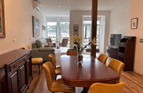 San Sebastian Centro Apartment | Oceanfront Apartment at La Concha Beach - Villa Iru Awaits
