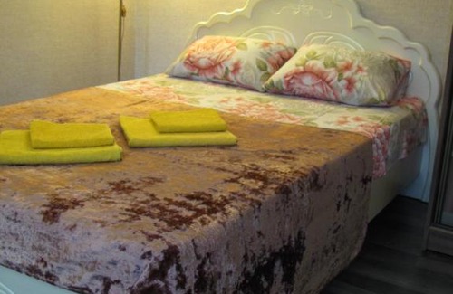 Brest Apartment | Top-Rated Apartment on Masherova 70 for Your Next Stay
