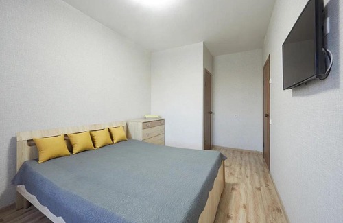 Chelyabinsk Apartment | Top-Rated Stay at Apartment on Molodogvardeytsev 74