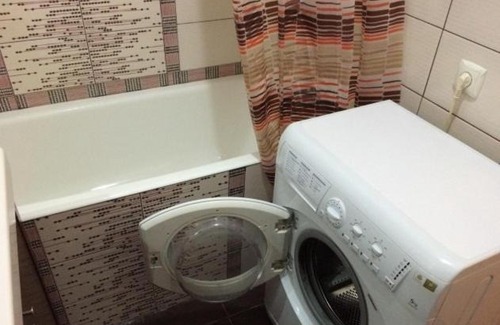 Nizhny Novgorod Apartment | Pet-Friendly Apartment on Nevzorovykh with 10/10 Rating