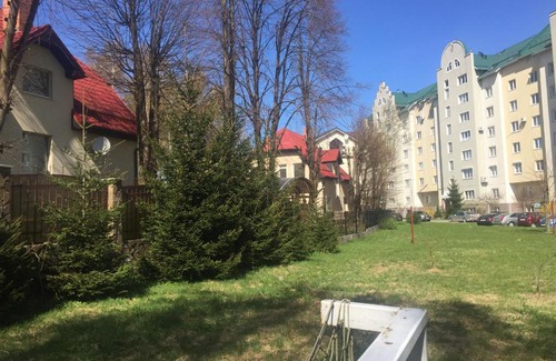 Svetlogorsk Apartment | Premier Apartment on Olympiyskom with Private Pool