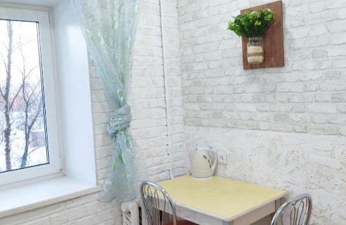 Kandalaksha Apartment | Pet-Friendly Apartment on Pervomayskaya for Budget Travelers