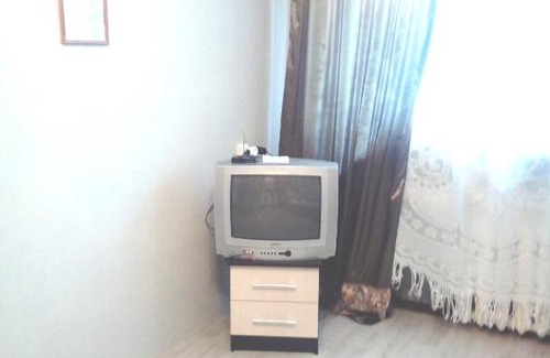 Kandalaksha Apartment | Pet-Friendly Apartment on Pervomayskaya for Budget Travelers
