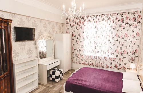 Ryazan Apartment | Highly Rated Apartment on Pervomayskiy for Your Stay