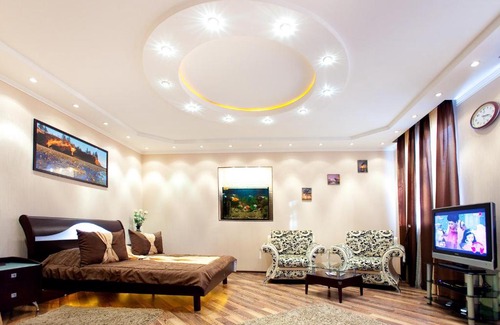 Yoshkar-Ola Apartment | Budget-Friendly Apartment on Pobeda with Inviting Hot Tub