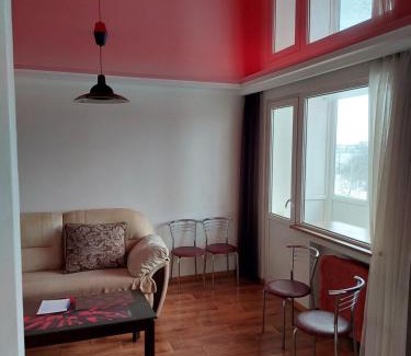 Maliyevtsy Apartment | Family-Friendly Apartment On Pribuzhskaya with 8.5 Rating