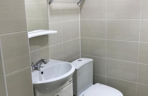 Valday Apartment | Pet-Friendly Apartment on Radishcheva - Guest Rated 10/10