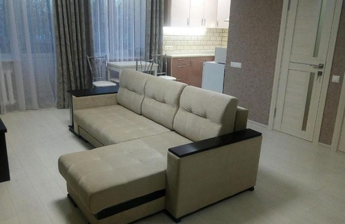 Smolensk Apartment | Top-Rated Apartment on Rayevskogo 10 with Accessibility
