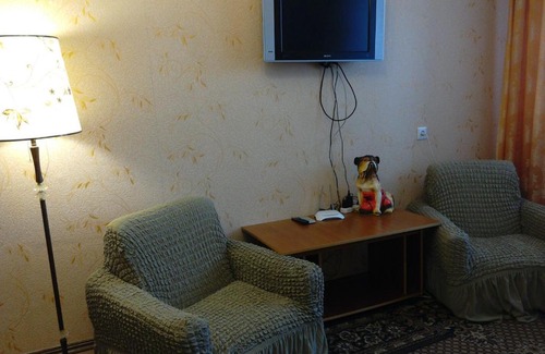 Medvezhyegorsk Apartment | Pet-Friendly Apartment on Sovetskaya with Perfect Rating