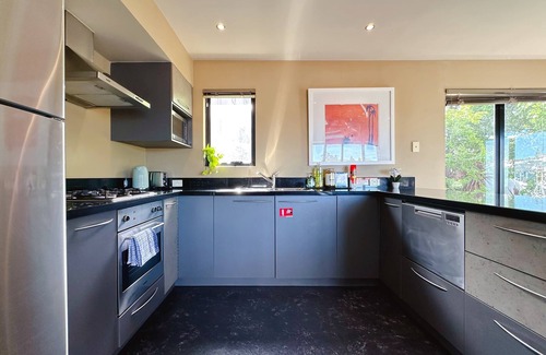 Hobart Central Business District Apartment | Apartment On Star Unit 1
