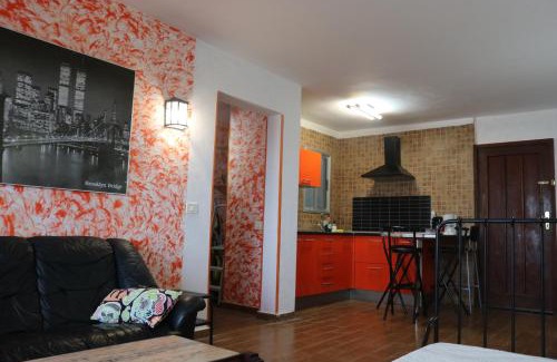 Los Roques Apartment | Cozy Beachfront Apartment with Ocean Sounds and Views