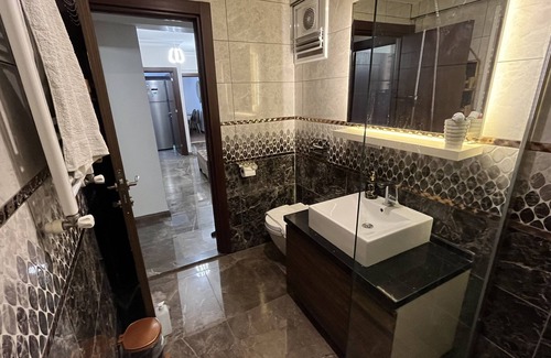 Gaziosmanpasa Apartment | Prime Location Apartment in Vibrant Neighborhood - Rated 10/10