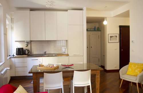 Castello Apartment | Top-Rated Apartment on the Rio del Vin with Family Amenities