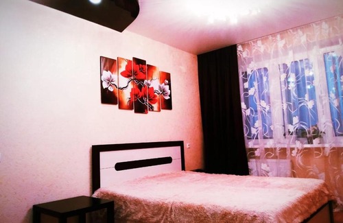Naberezhnye Chelny Apartment | Comfortable Apartment on ulitsa Akademika Koroleva 37