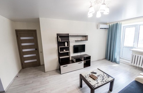 Vtoraya Pyatiletka Apartment | Top-Rated Apartment on Universitetskiy with Accessibility