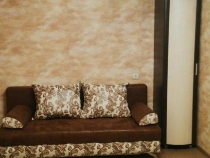 Nizhnekamsk Apartment | Comfortable Apartment on Vakhitova 23 with Breakfast