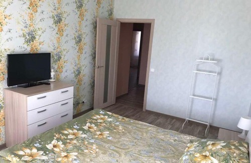 Rodina Apartment | Top-Rated Apartment on Vladimirskaya with Pool & Hot Tub