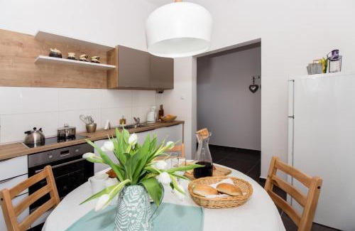 Okrug Donji Apartment | Oceanfront Retreat: Apartment One with Perfect Guest Rating