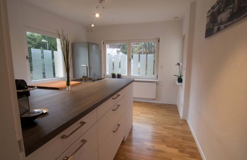 Albersbach Apartment | Relax in Apartment ONE with Garden Sauna & Ocean View