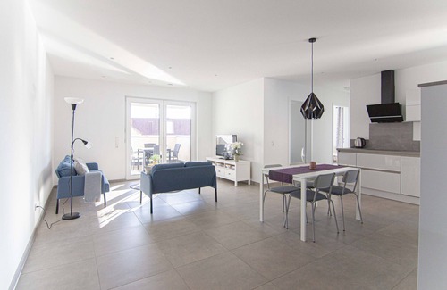 Orscholz Apartment | Top-Rated Apartment 'Orscholz' with Balcony & Wi-Fi