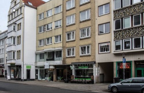 Mitte Apartment | Discover Apartment Osterstraße 324: Family-Friendly Retreat