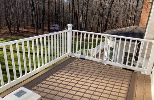 Forest Hill Apartment | Tranquil 2BR Apartment in the Woods with Breakfast Included