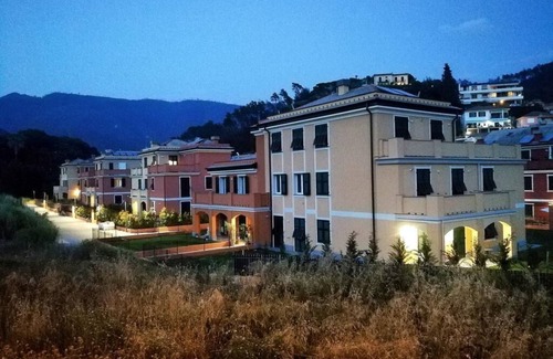 Levanto Apartment | Relax at Apartment P with Ocean View & Private Terrace