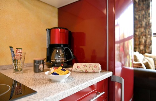 Reutin Apartment | Cozy Apartment Pato: Child-Friendly Getaway for Two