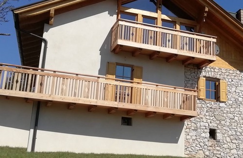 Senale San Felice Apartment | Unforgettable Stay at Apartment Panorama Val di Non