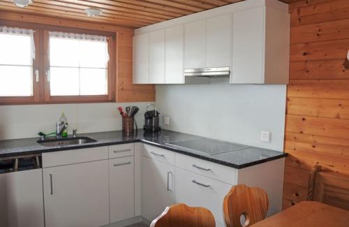 Schlatt-Haslen Apartment | Scenic Apartment Panoramablick - Rated 9.1/10 & Family-Friendly