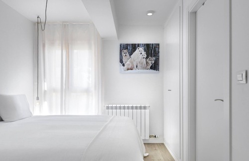 Panticosa Apartment | Family-Friendly Apartment Panticosa with Spa & Kitchen