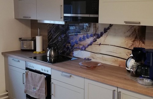 Buxtehude Apartment | Top-Rated Apartment Paula: Family-Friendly with Kitchen