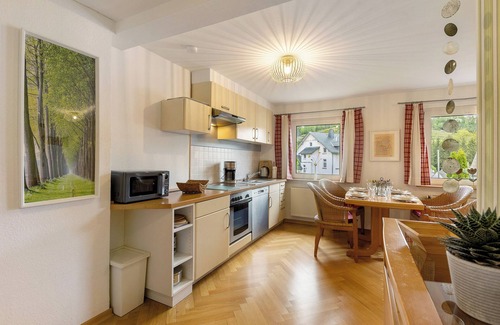 Lochtrop Apartment | Apartment 'Peitz, 50qm' with Terrace, Garden and Wi-Fi